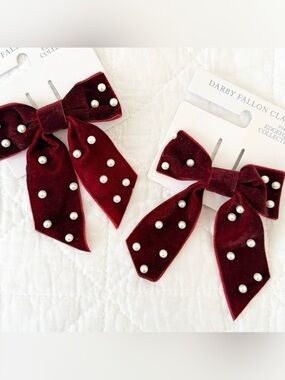 NEW Darby Fallon Clark for Edgehill Collection Burgundy Velvet Pearl Bow Clips
